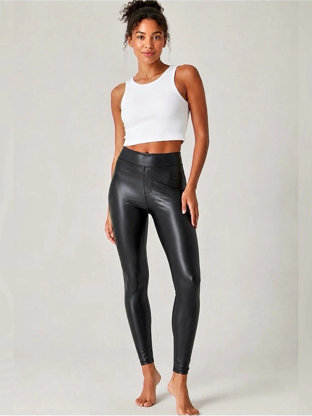 Offline by Aerie Real Luxe Black Faux Leather Leggings size Large